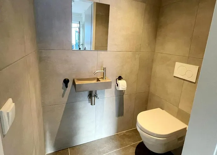 Pleasant Near Valkenburg بيت للعطل *