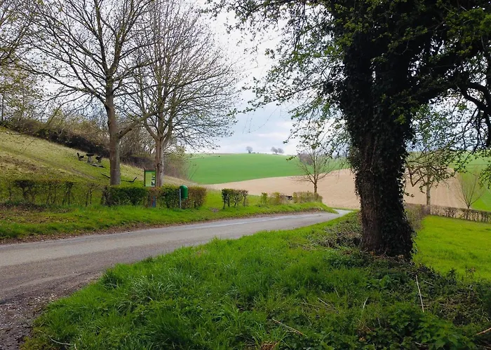 בית נופש Pleasant Near Valkenburg *