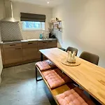 Pleasant Near Valkenburg בית נופש Voerendaal